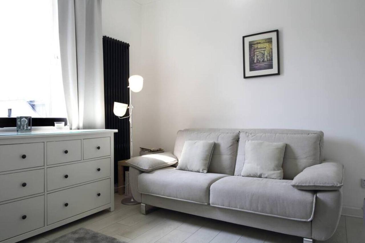 אדינבורו Beautiful Scandi-Inspired One Bed In Stockbridge מראה חיצוני תמונה