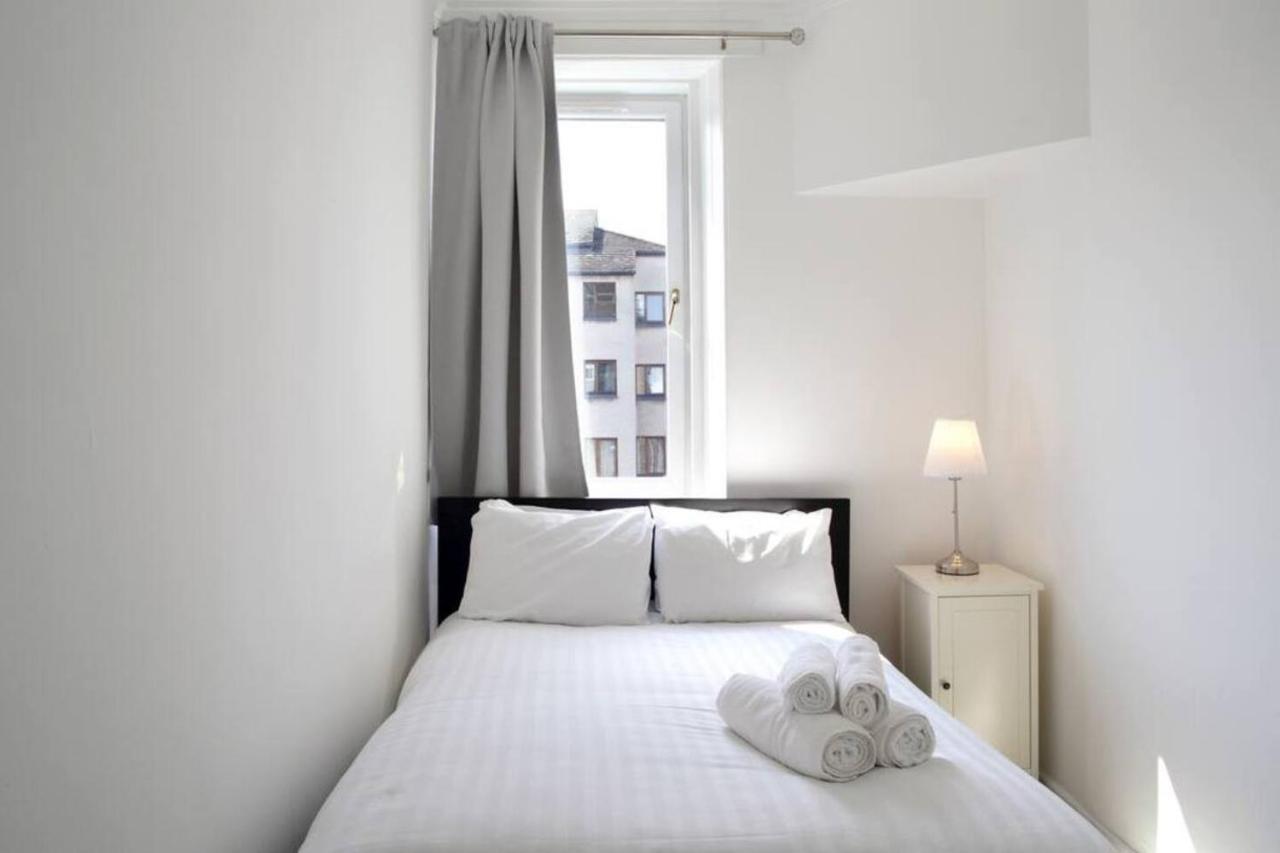 אדינבורו Beautiful Scandi-Inspired One Bed In Stockbridge מראה חיצוני תמונה